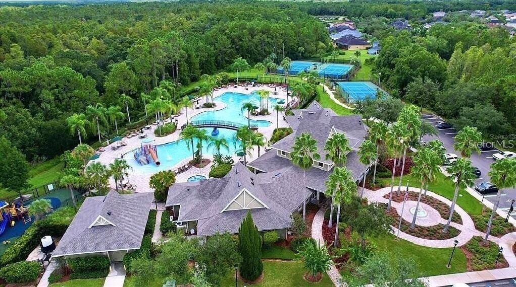 LIVE OAK PRESERVE 2C VILLAGES - Residential