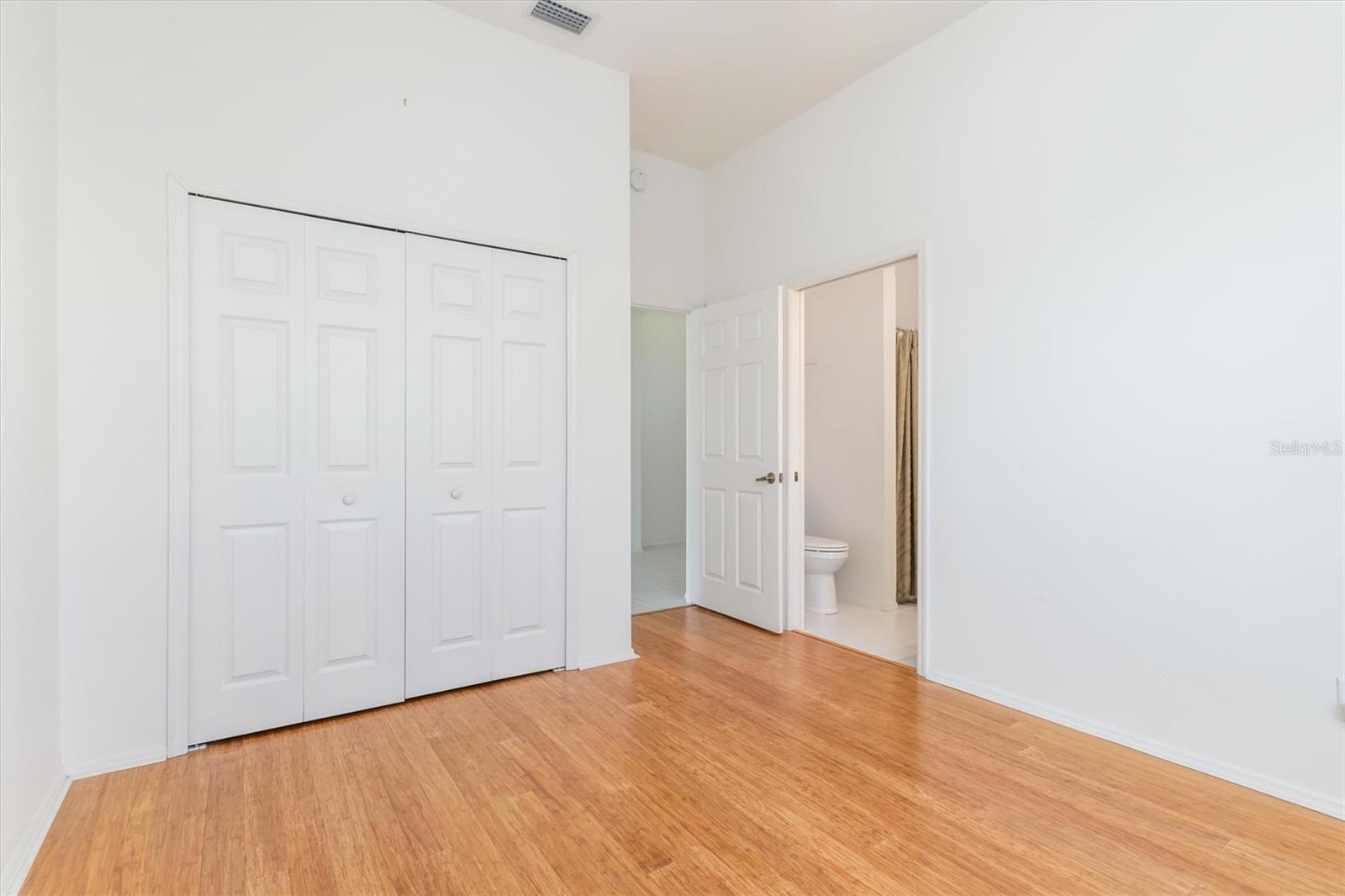 WELLINGTON CHASE - Residential