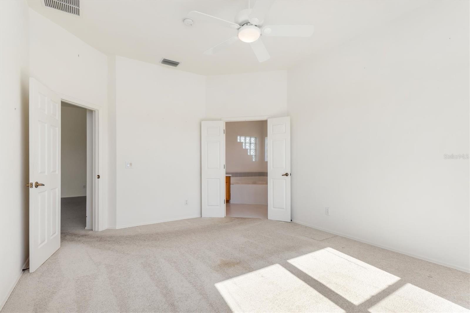 WELLINGTON CHASE - Residential