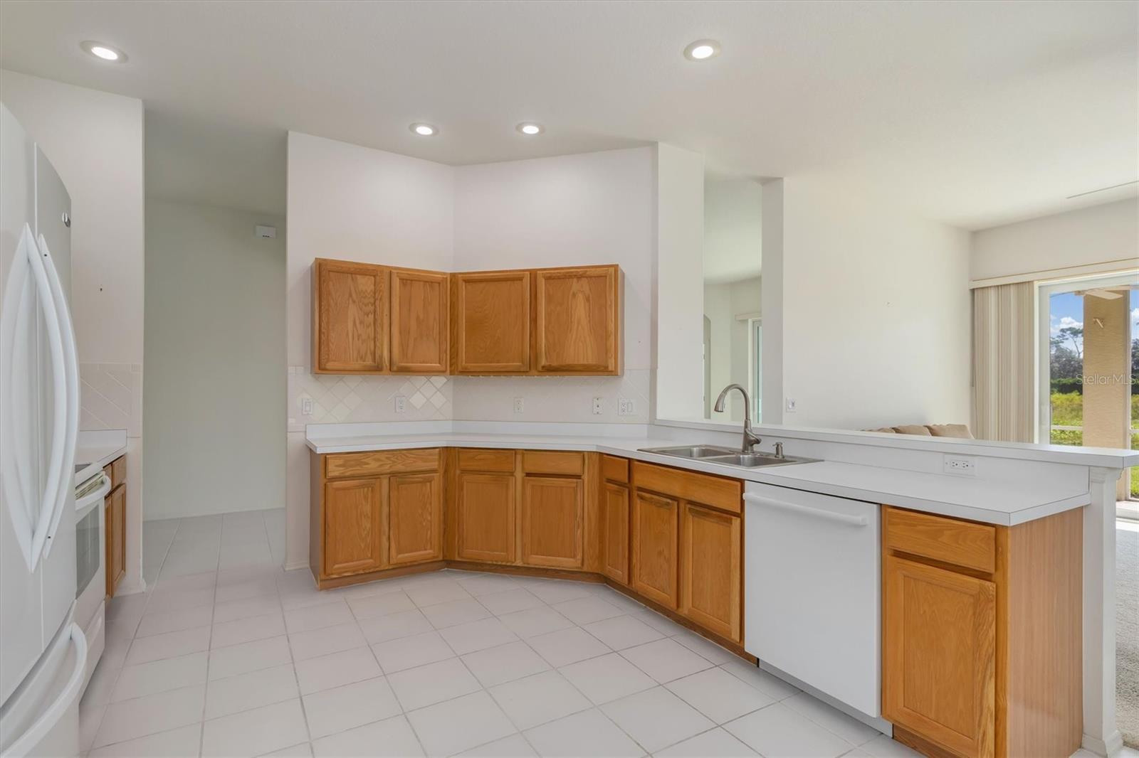 WELLINGTON CHASE - Residential