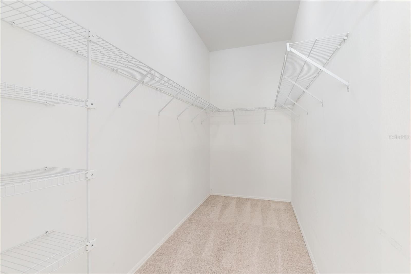 WELLINGTON CHASE - Residential