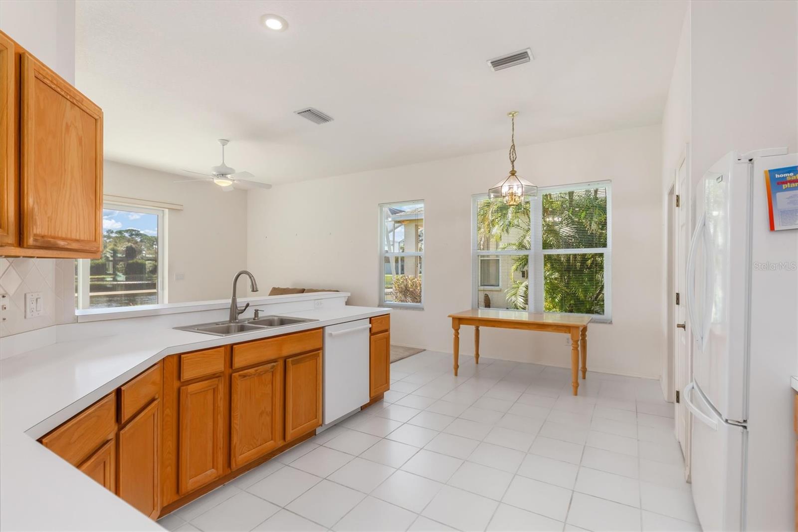 WELLINGTON CHASE - Residential