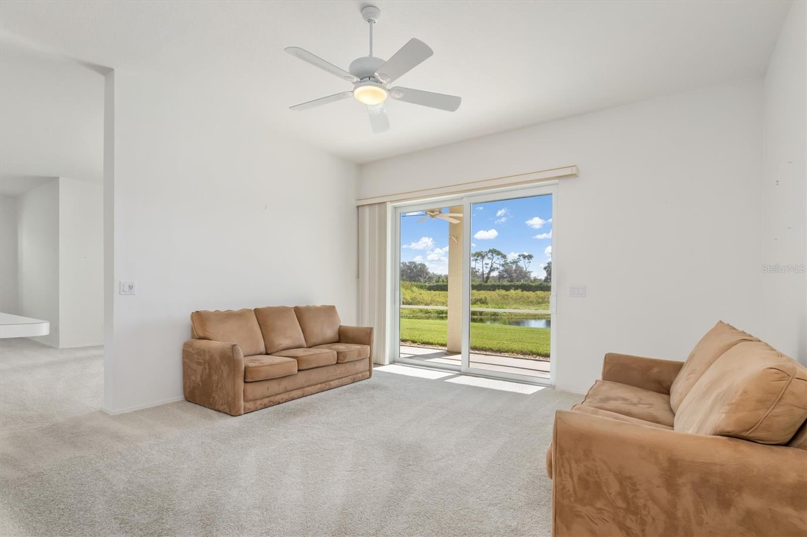 WELLINGTON CHASE - Residential