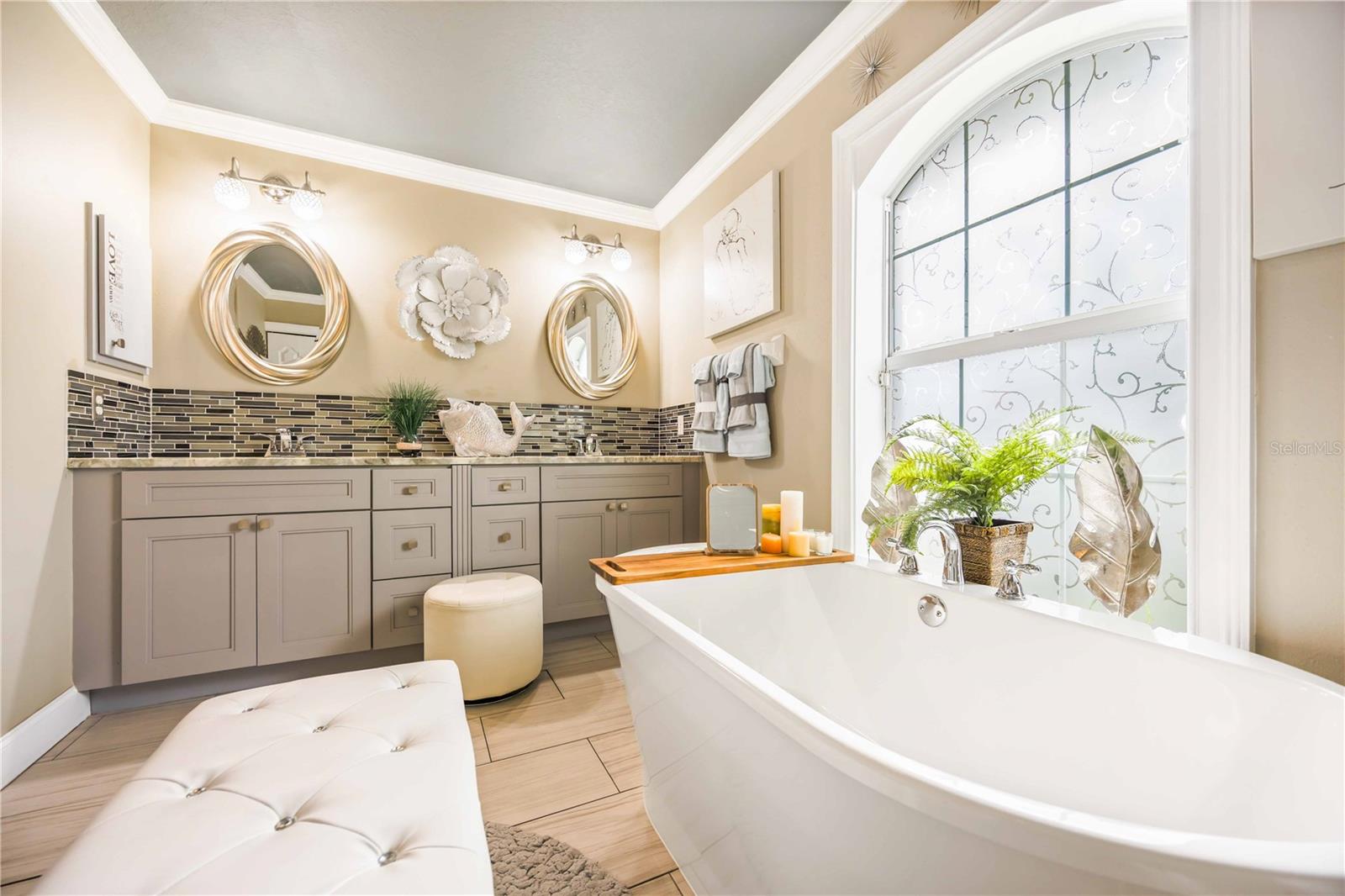 ROTONDA WEST WHITE MARSH - Residential