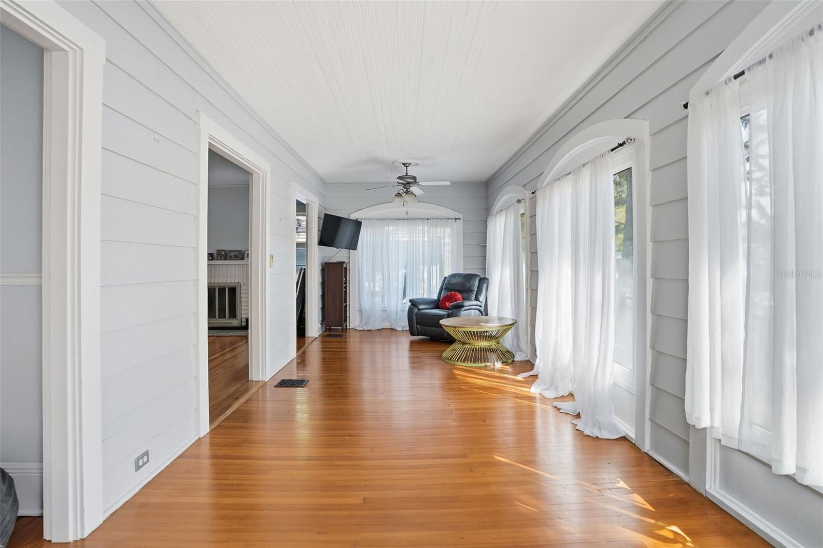 COUNTRY CLUB ADD - Residential