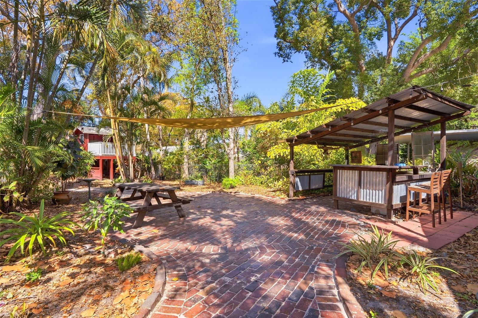 COUNTRY CLUB ADD - Residential