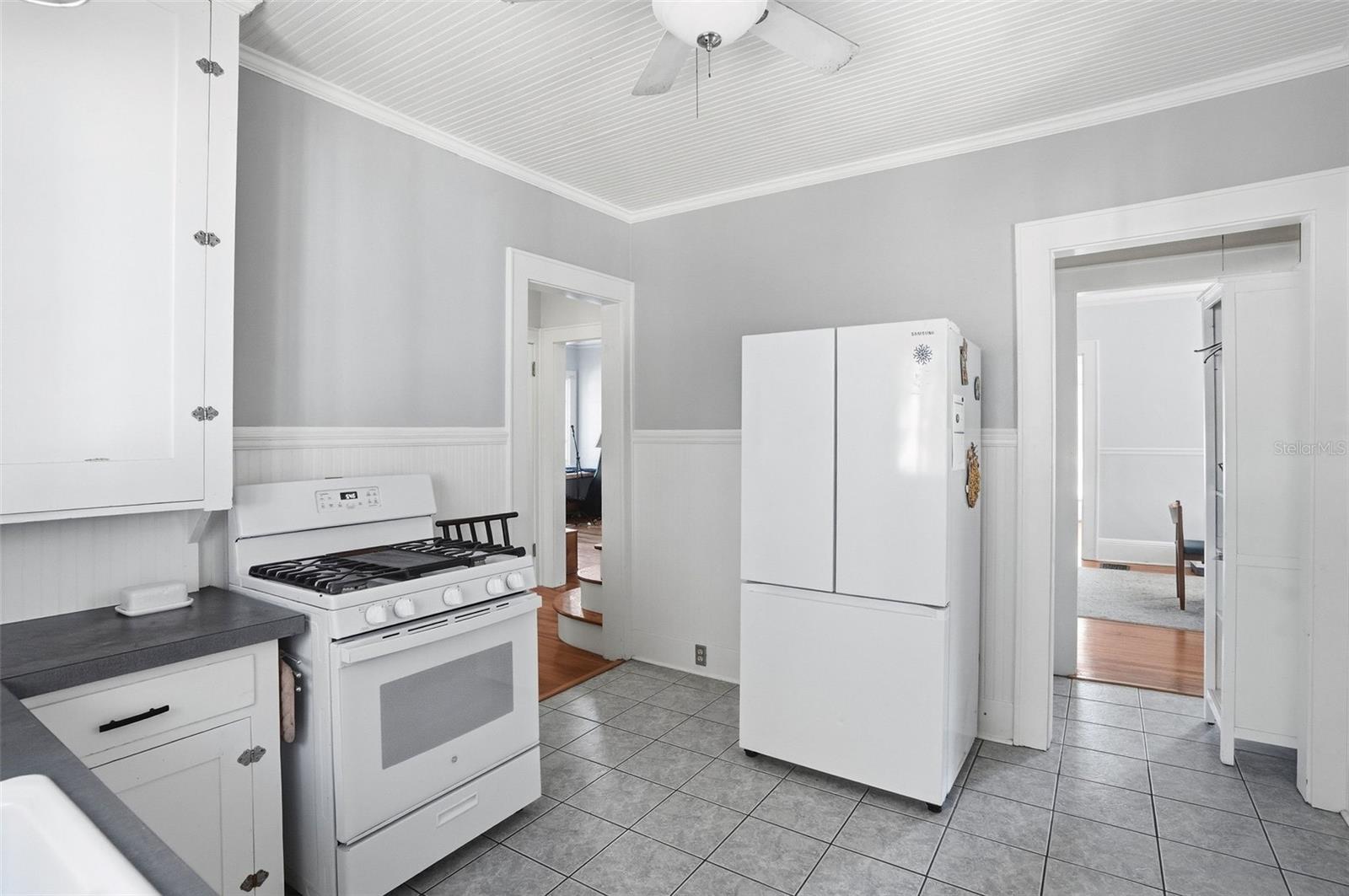 COUNTRY CLUB ADD - Residential