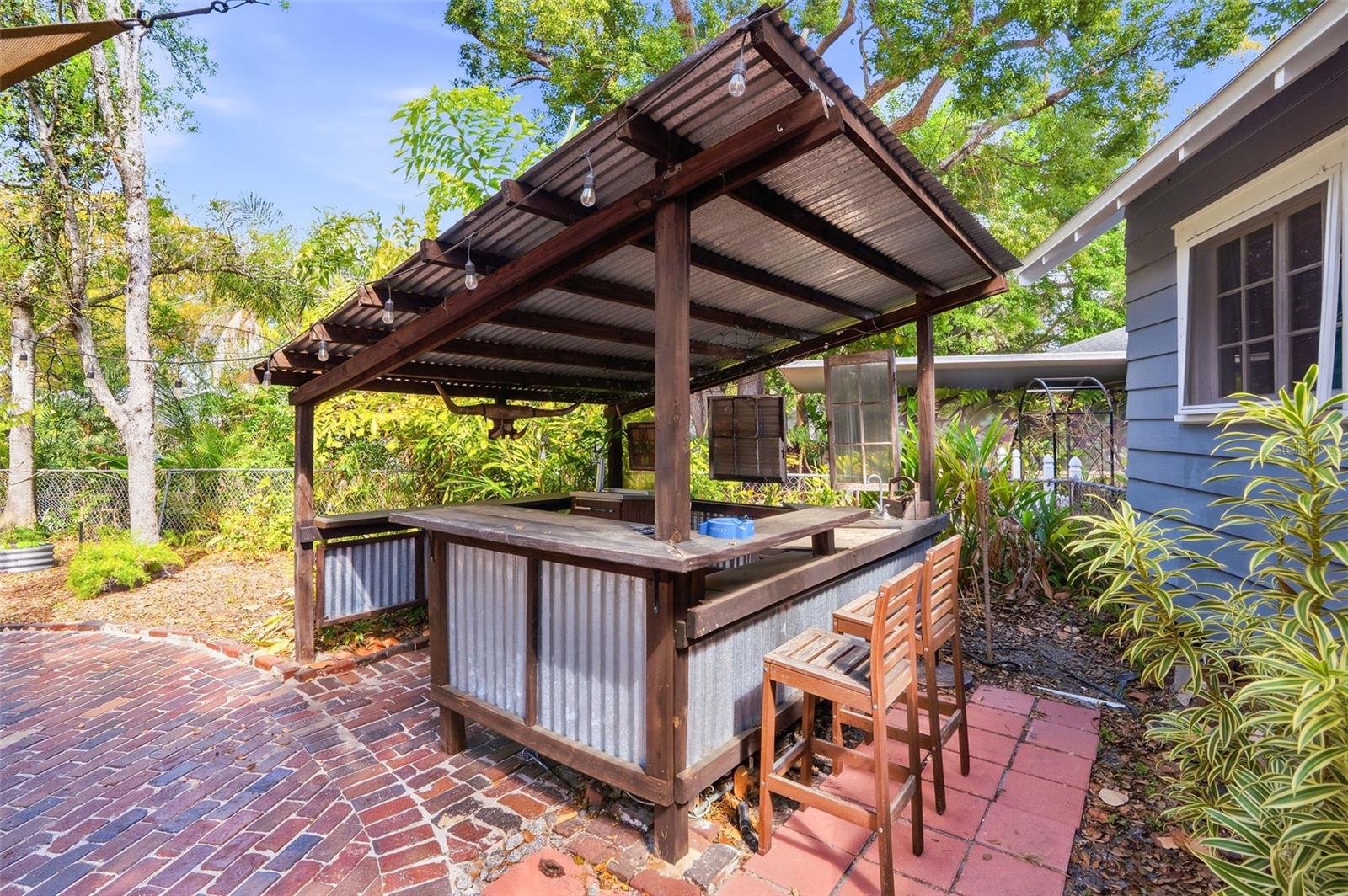 COUNTRY CLUB ADD - Residential