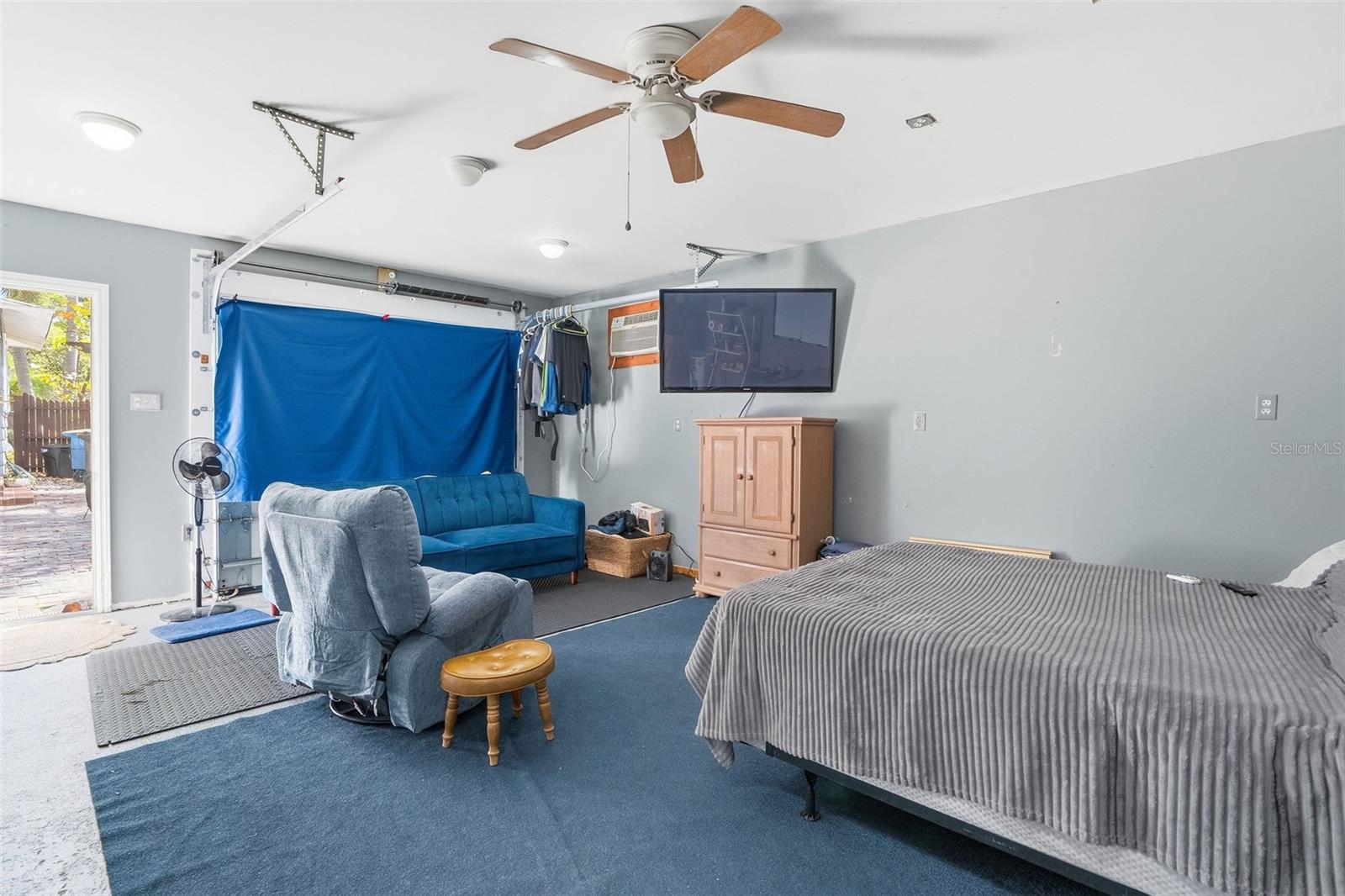 COUNTRY CLUB ADD - Residential