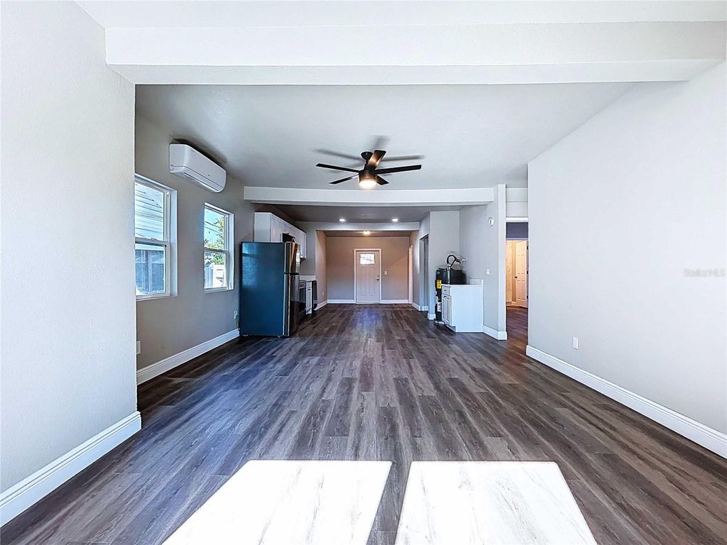 Photo of 1621 7th Avenue N, St Petersburg, FL 33713 (MLS # TB8462071)