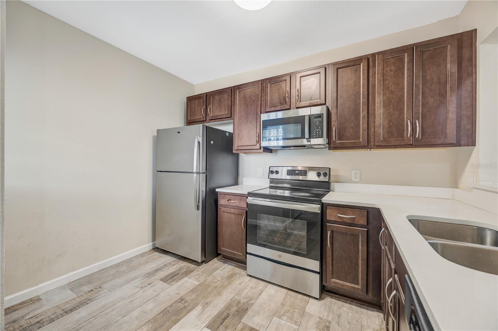 1231 GODAVARI WAY E 202