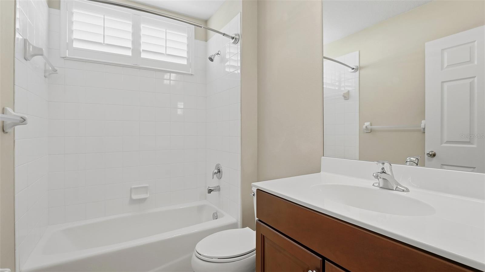 HARBORAGE ON BRADEN RIVER II PH II - Residential