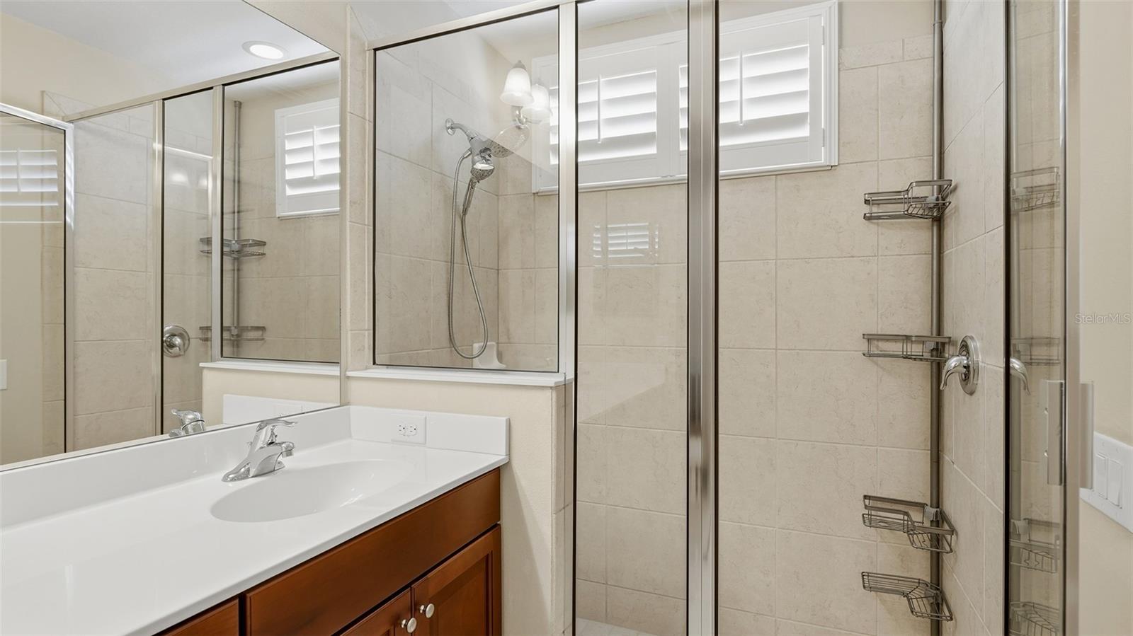 HARBORAGE ON BRADEN RIVER II PH II - Residential