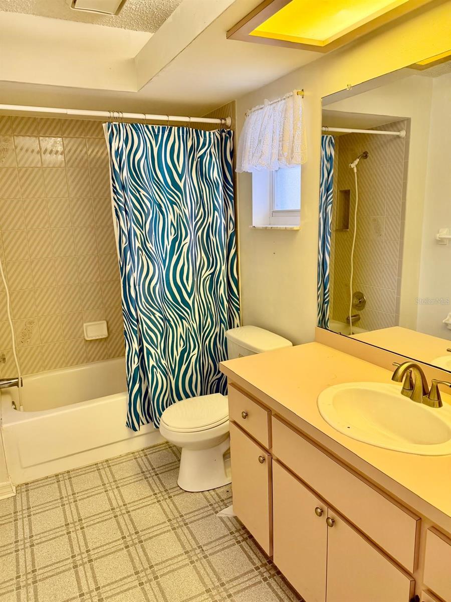 SPRING HILL UNIT 17 - Residential