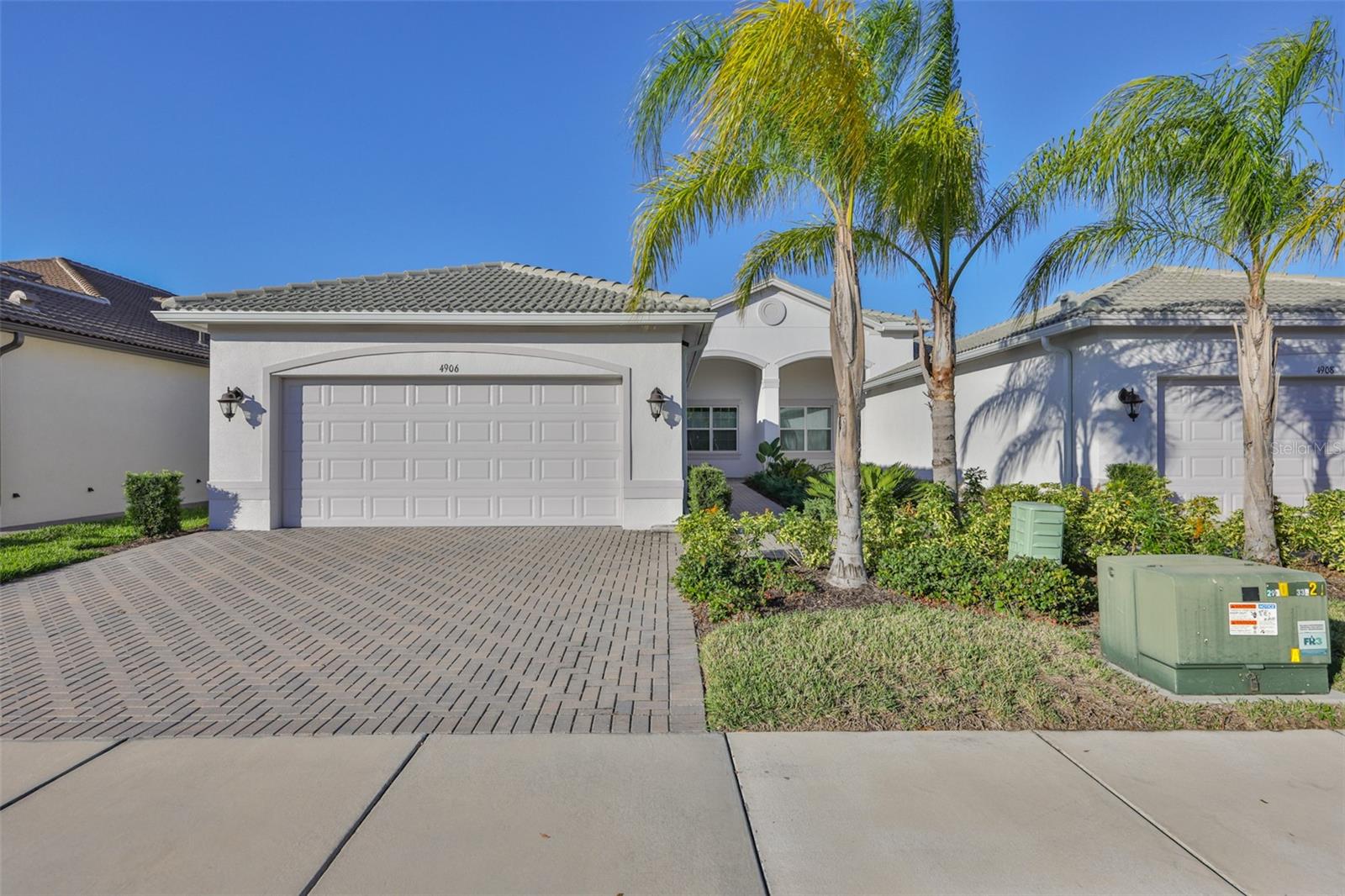 4906 AVILA LAKES DRIVE