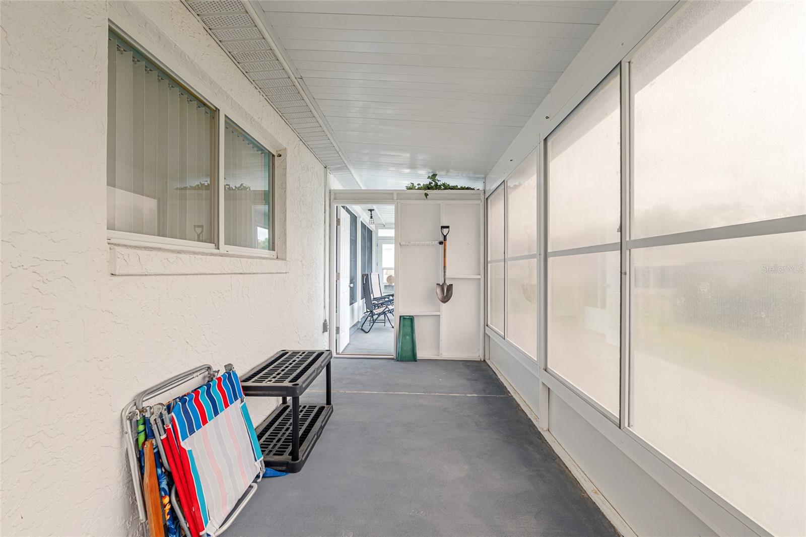 ON TOP OF THE WORLD - Residential