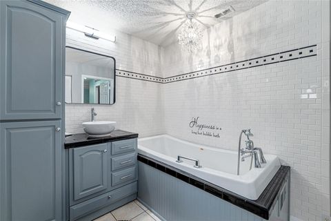 Tiny photo for 9770 SW 97th Place, Ocala, FL 34481 (MLS # OM721481)