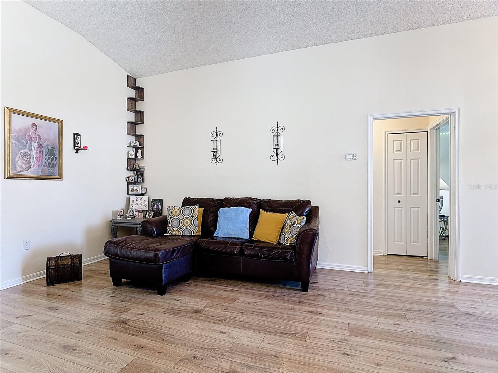 HEATHER HILL PH 02 - Residential