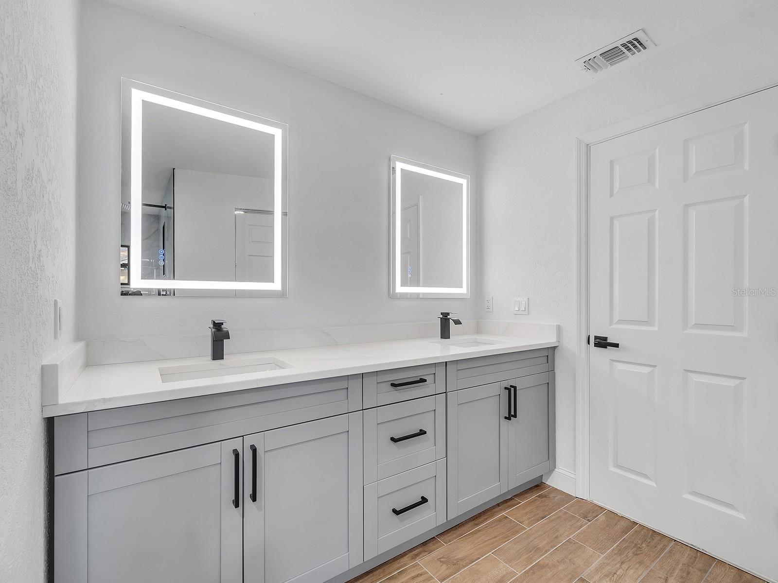 HICKORY HILL SUB PH - Residential