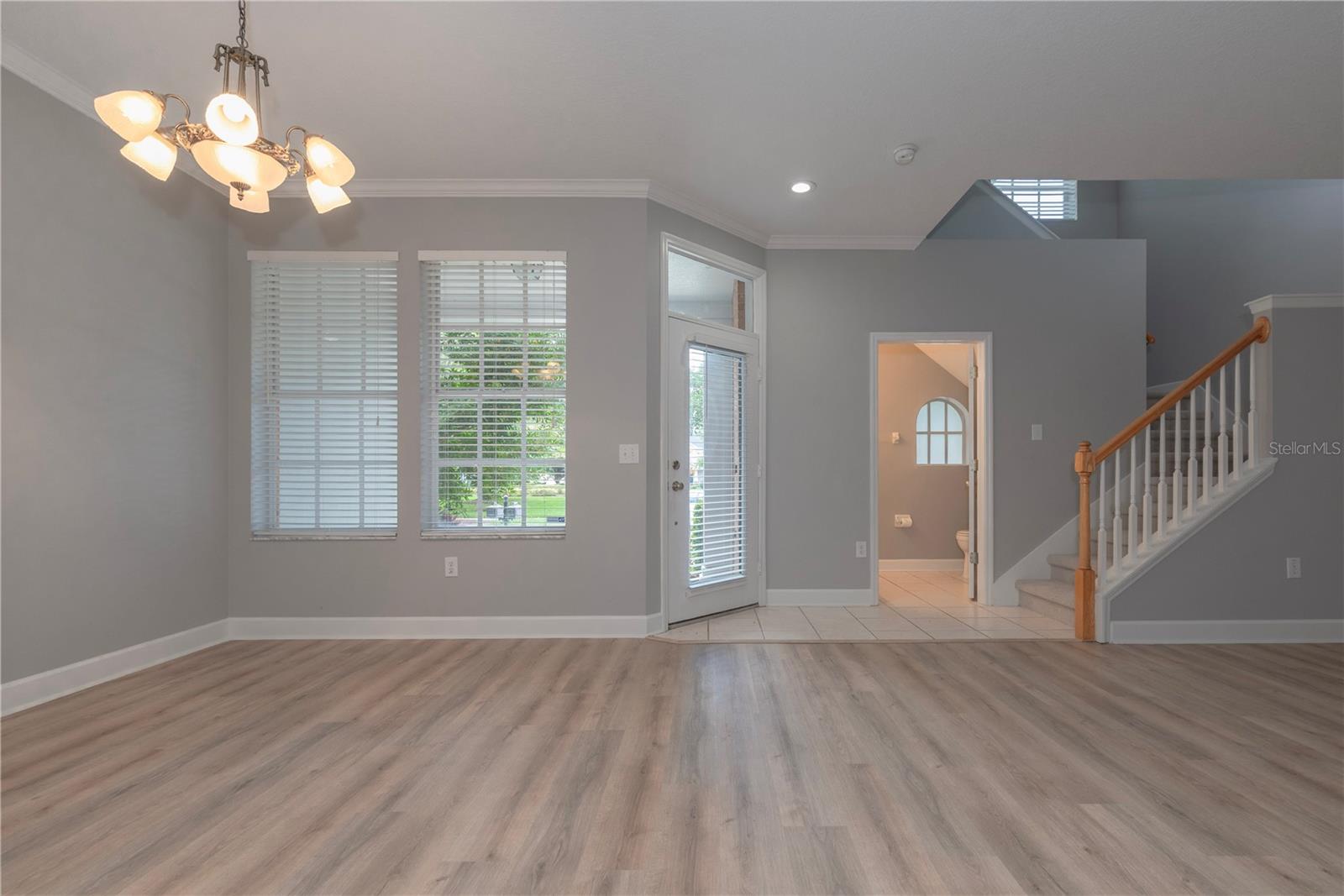 10109 HAYFIELD WAY