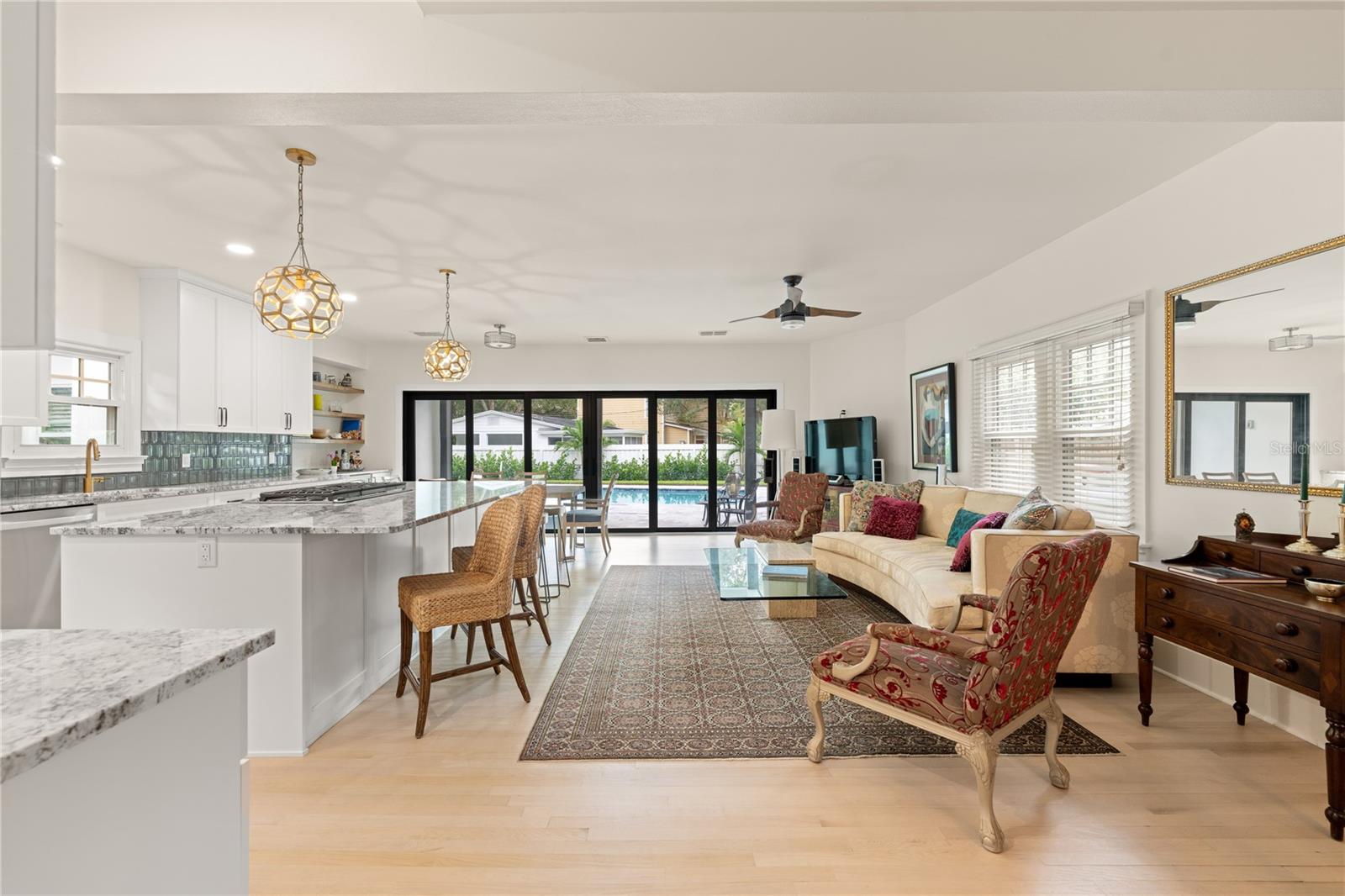 LAWSONA PARK - Residential