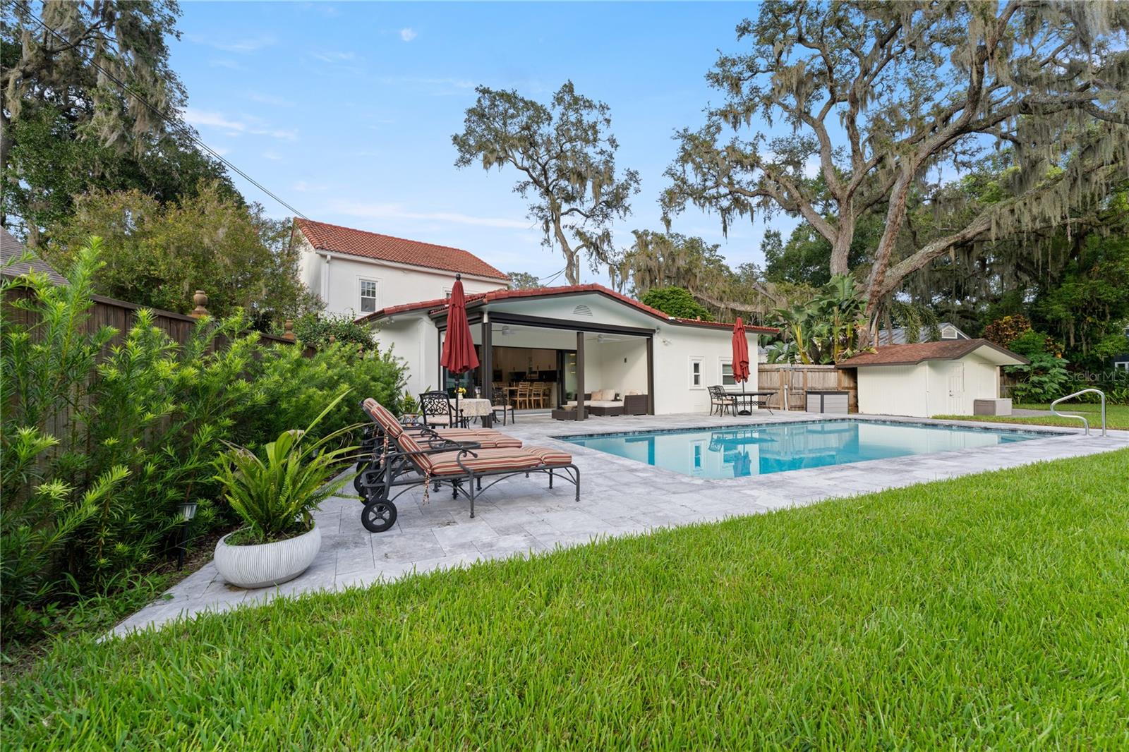 LAWSONA PARK - Residential
