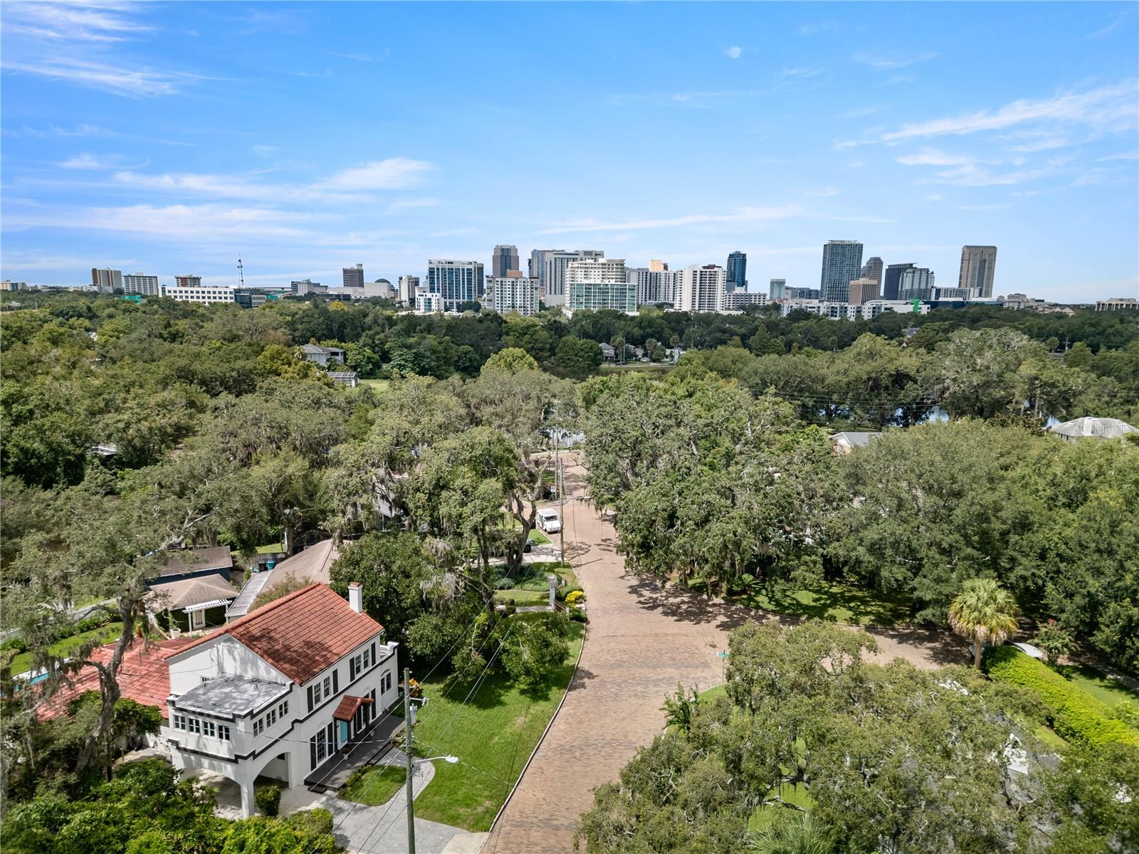 LAWSONA PARK - Residential