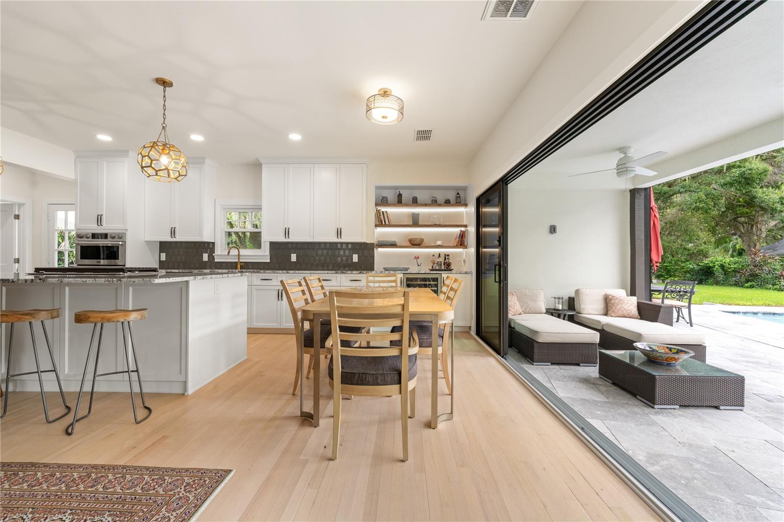 LAWSONA PARK - Residential
