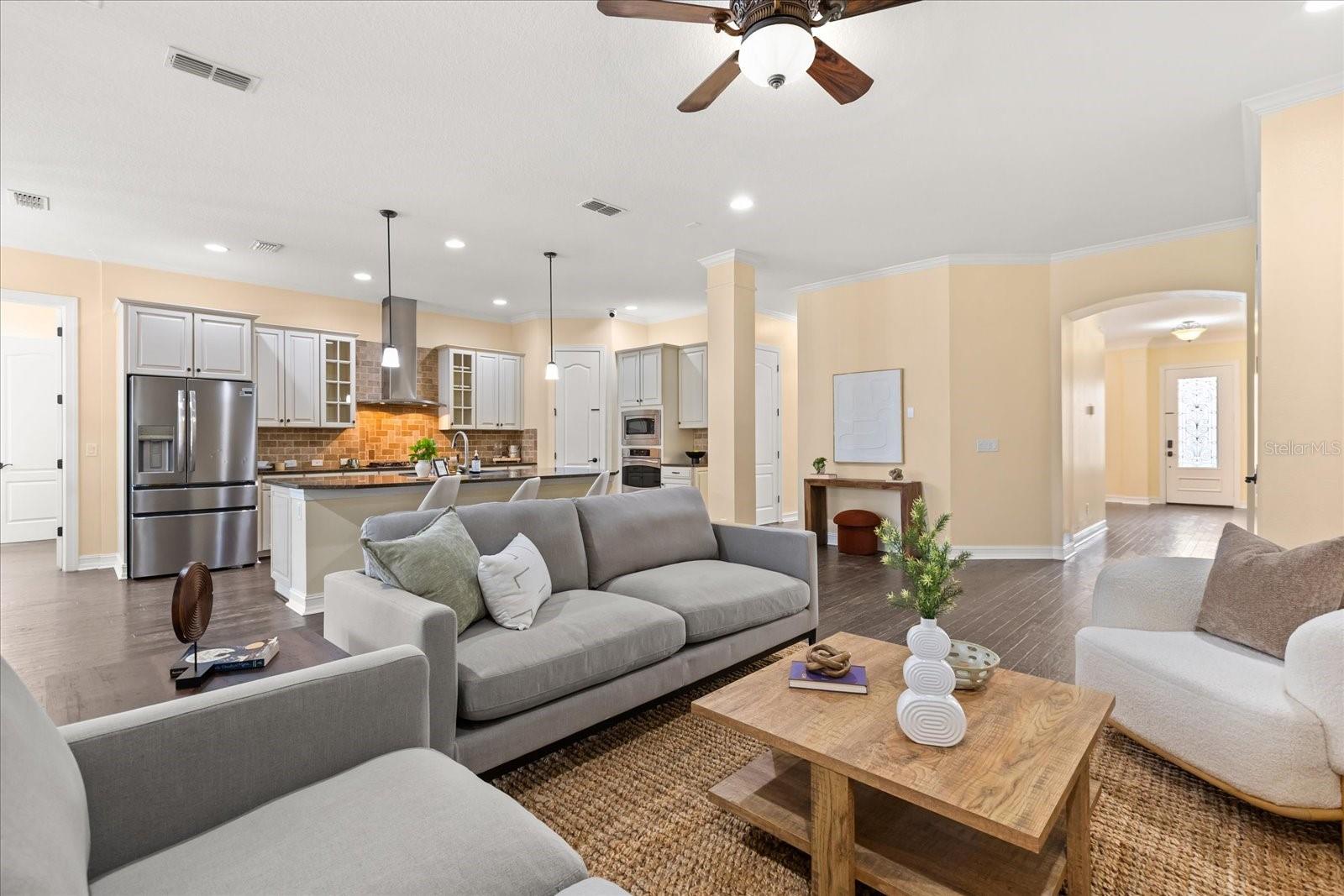 CASA DEL LAGO-REPLAT - Residential