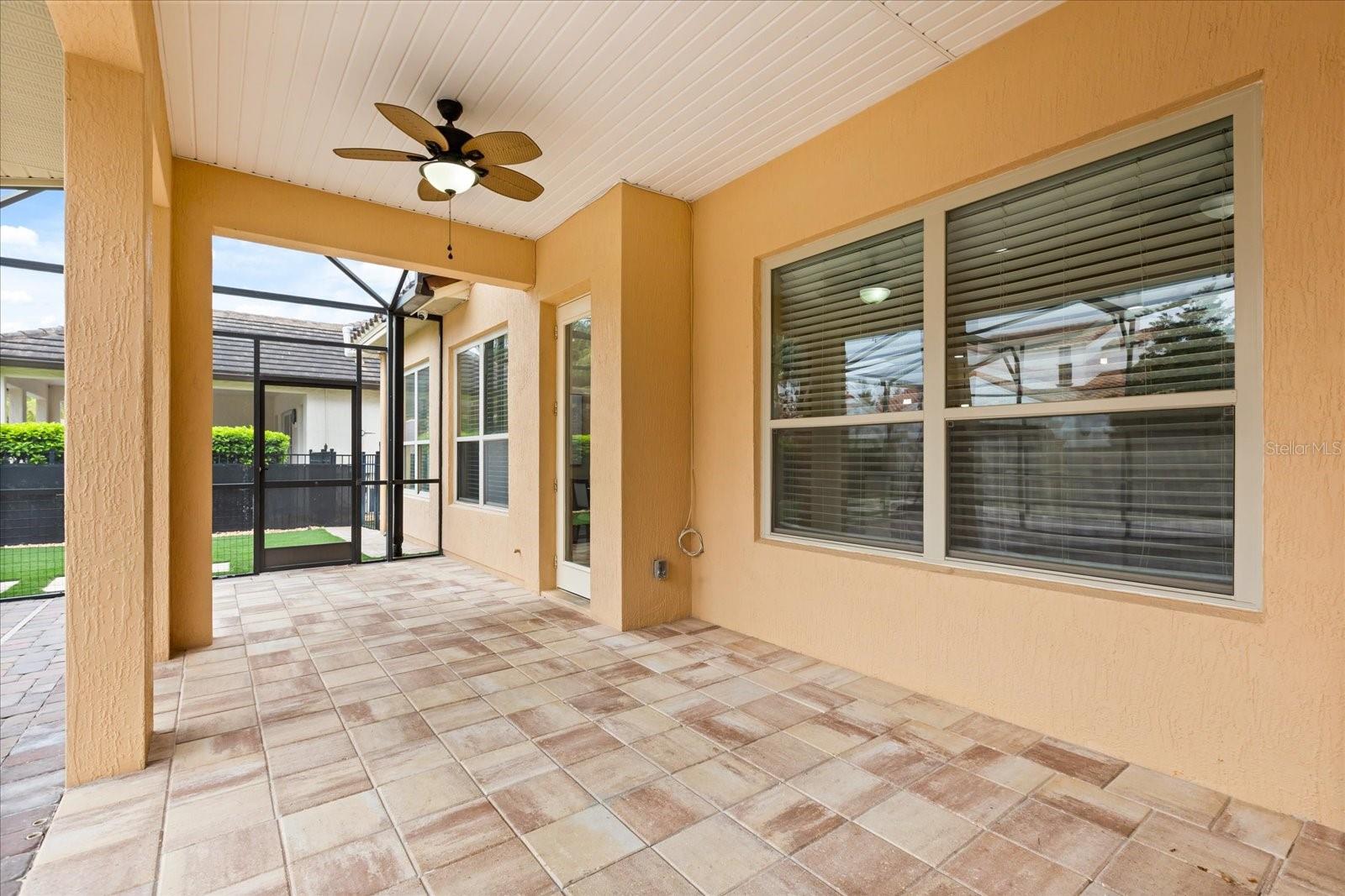 CASA DEL LAGO-REPLAT - Residential