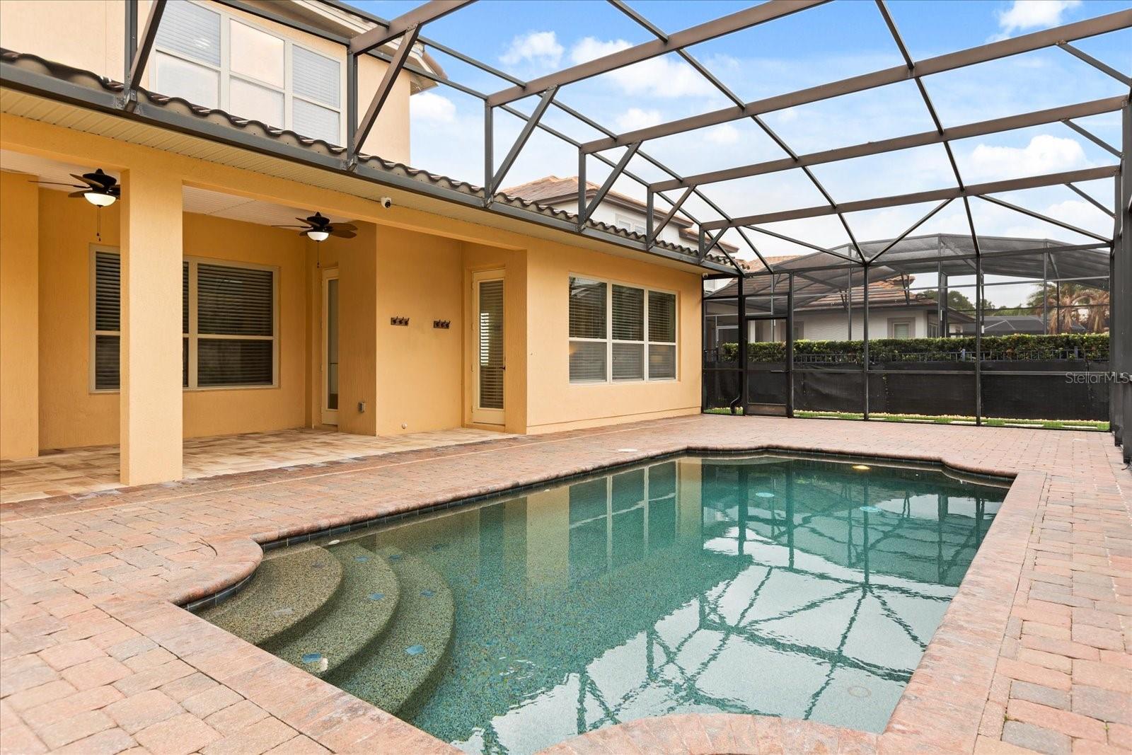 CASA DEL LAGO-REPLAT - Residential