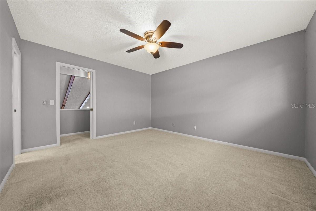 VILLAGE NORTH - Residential