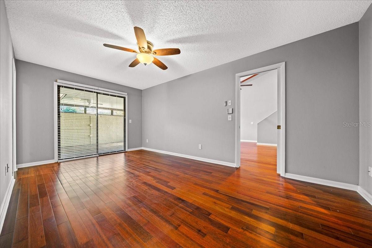 VILLAGE NORTH - Residential