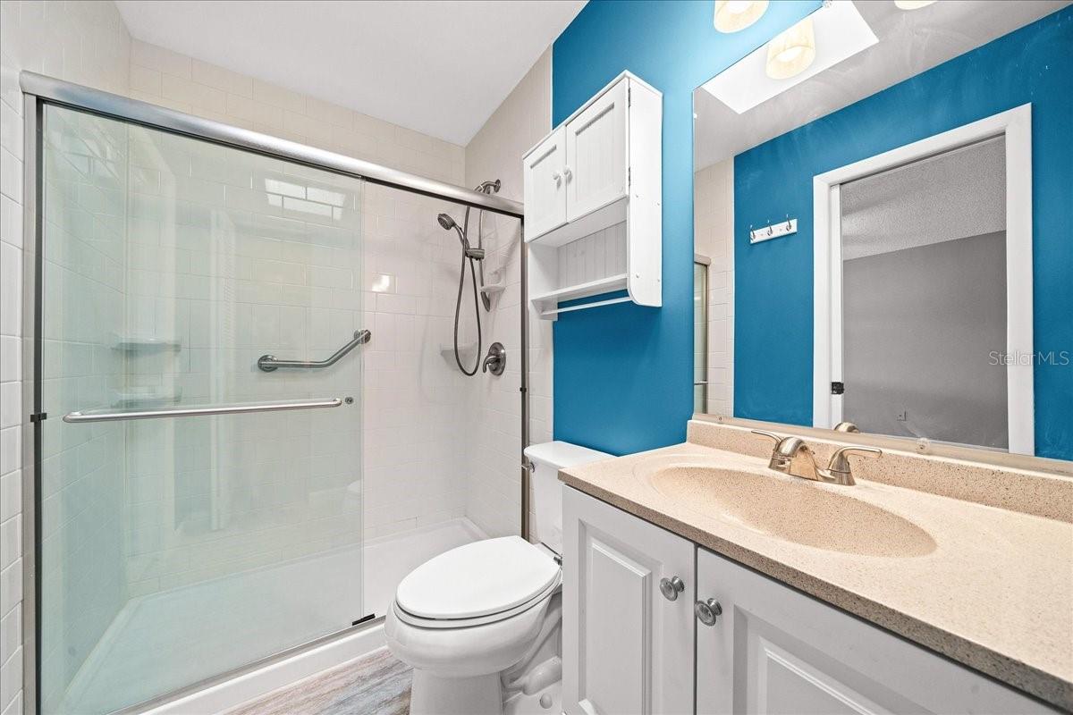 VILLAGE NORTH - Residential