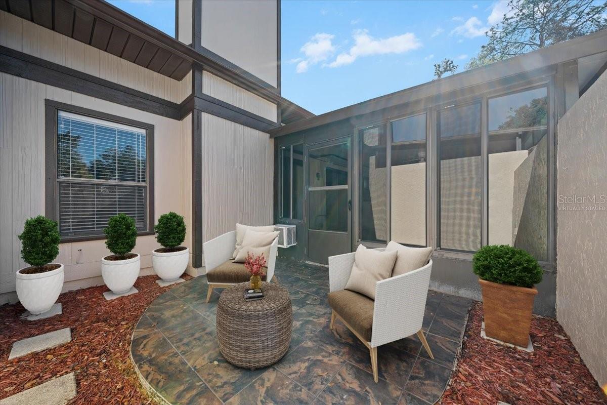 VILLAGE NORTH - Residential