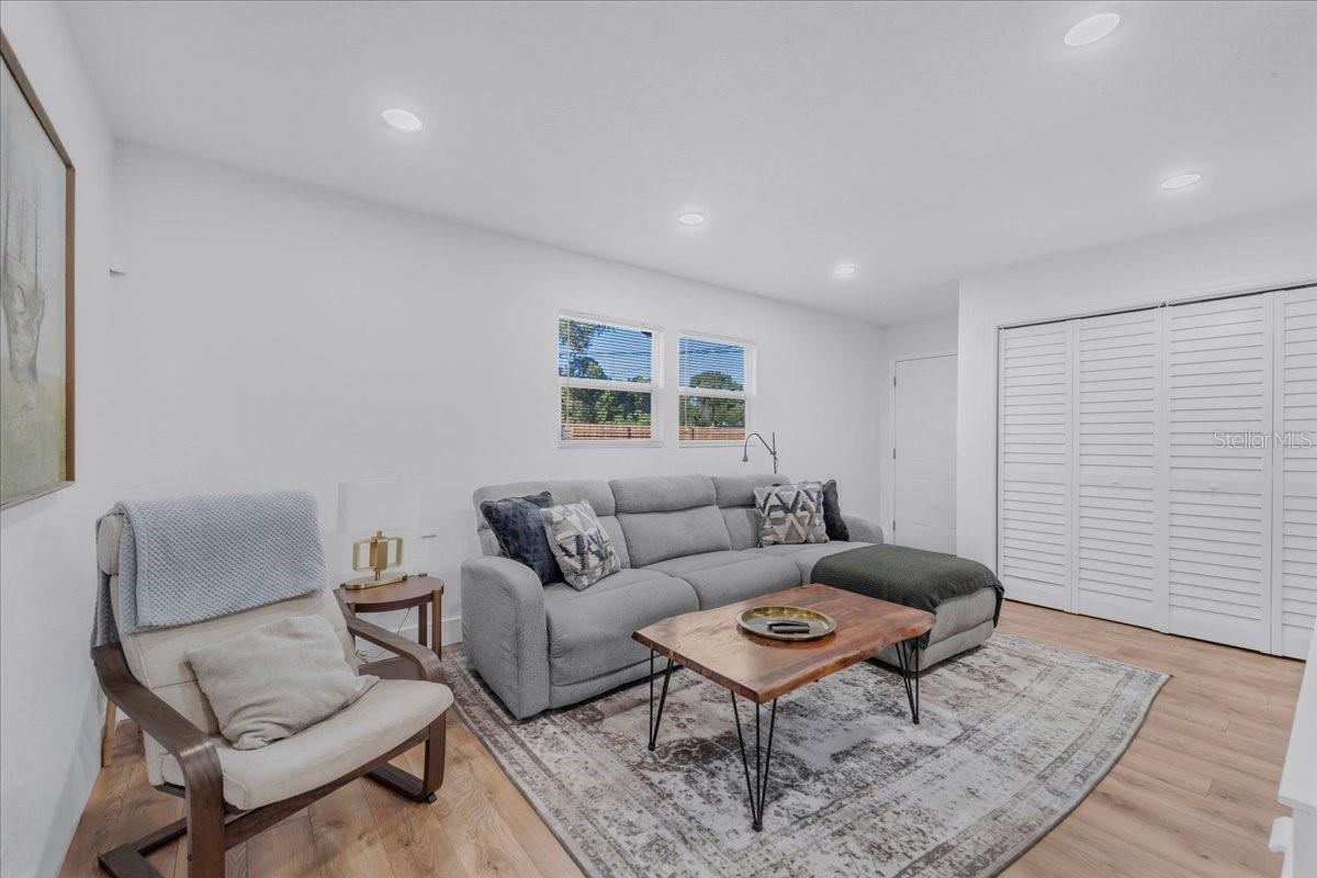 FAIRLAWN PARK UNITS 4 & 5 - Residential