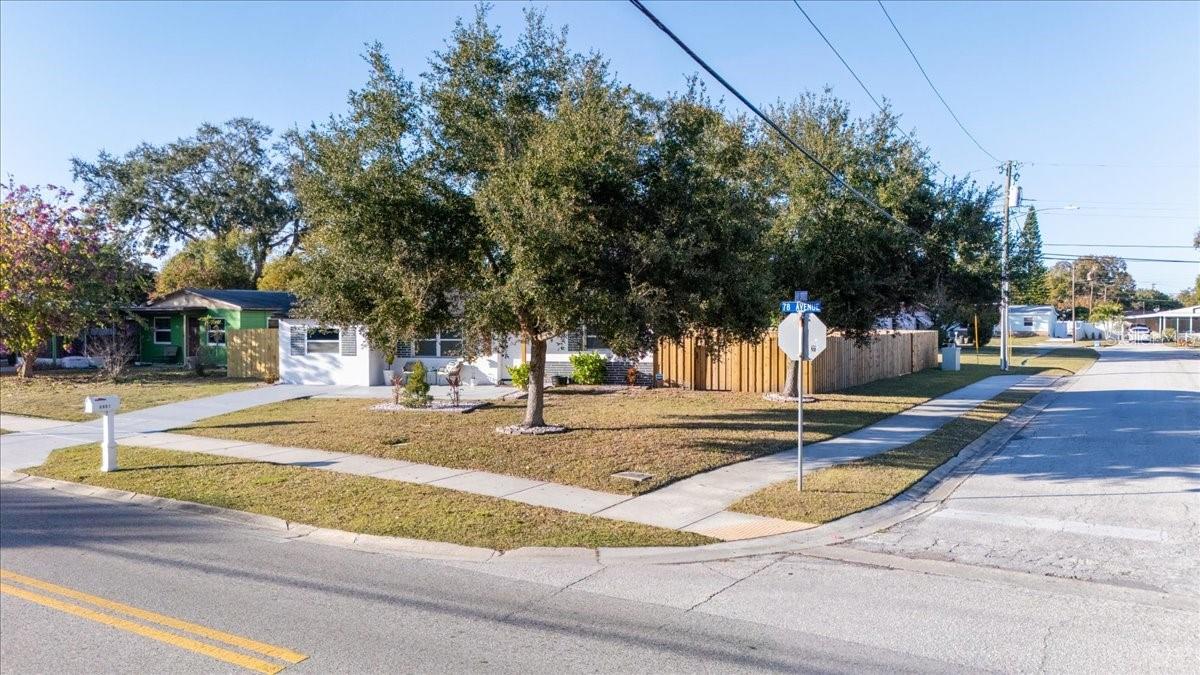 FAIRLAWN PARK UNITS 4 & 5 - Residential