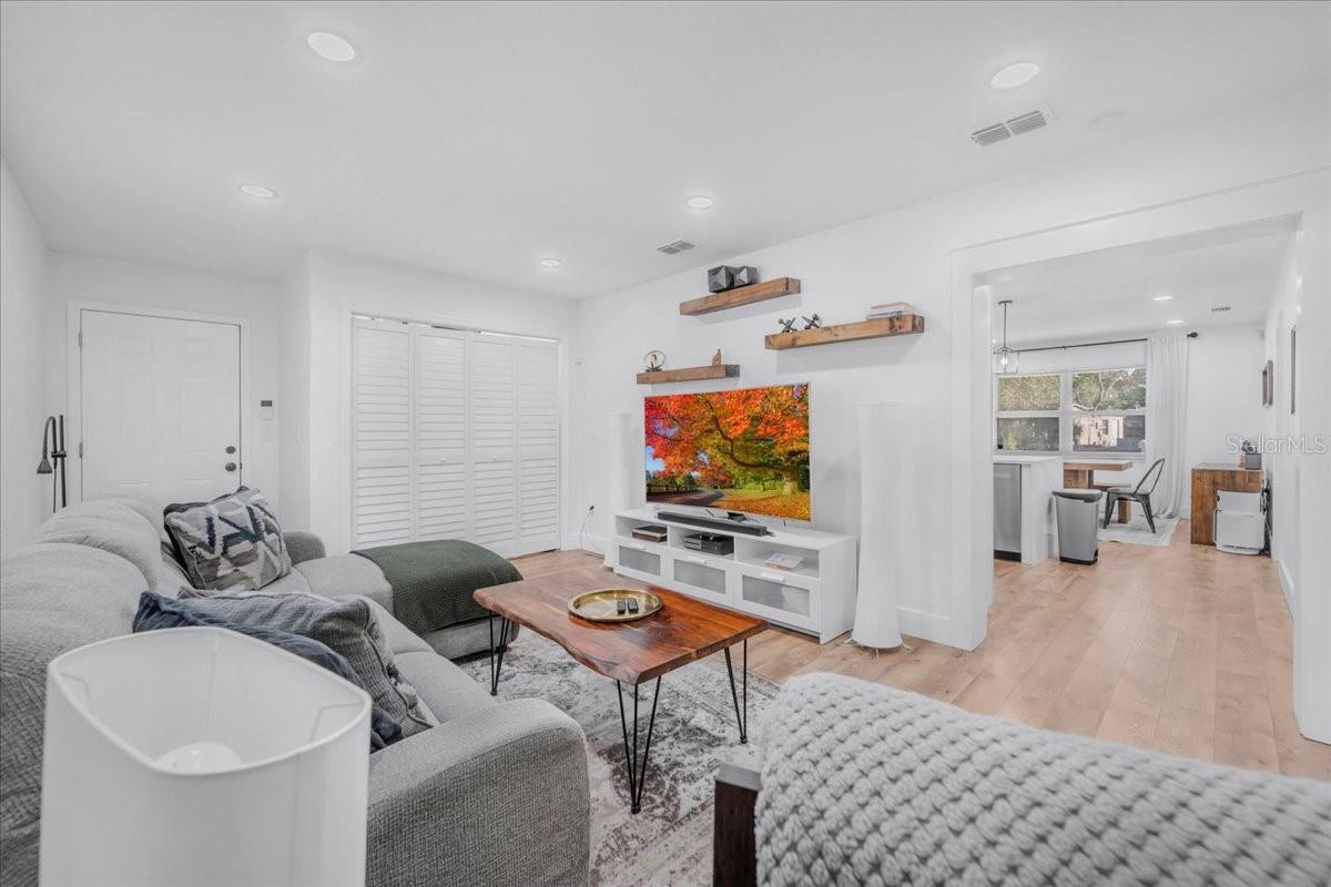 FAIRLAWN PARK UNITS 4 & 5 - Residential