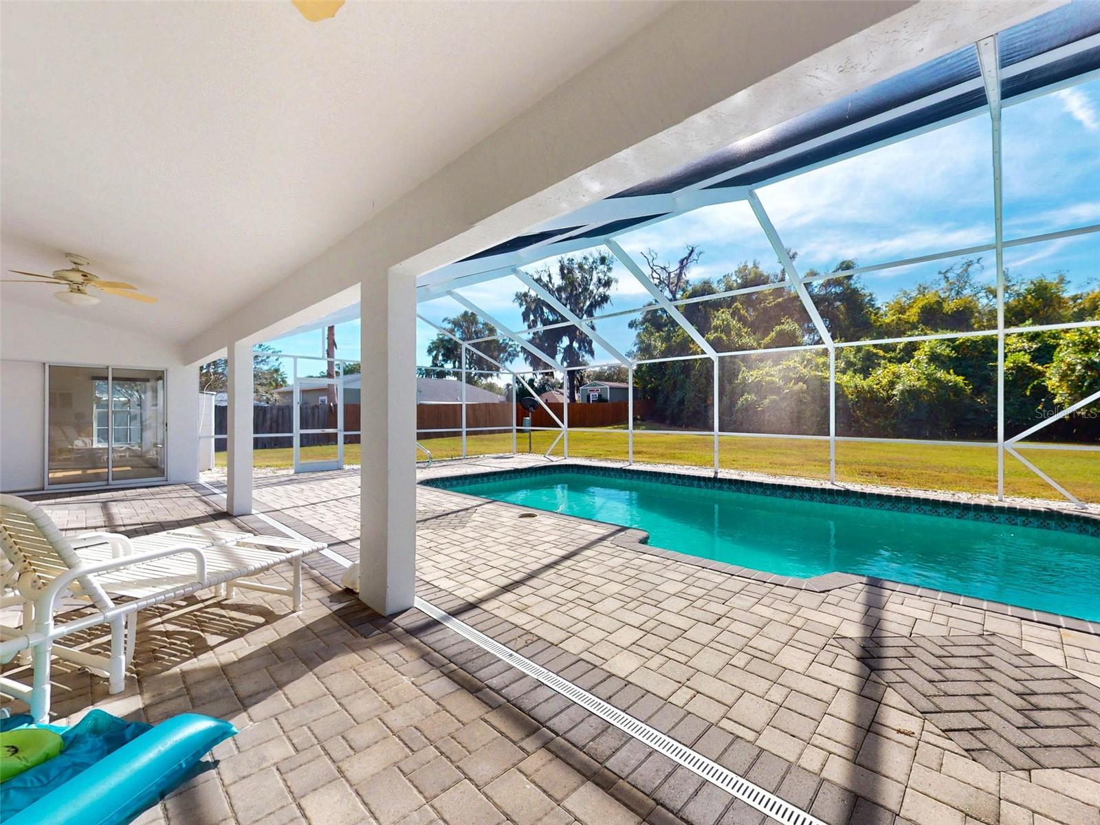 HIDDEN LAKE UNIT 1 - Residential