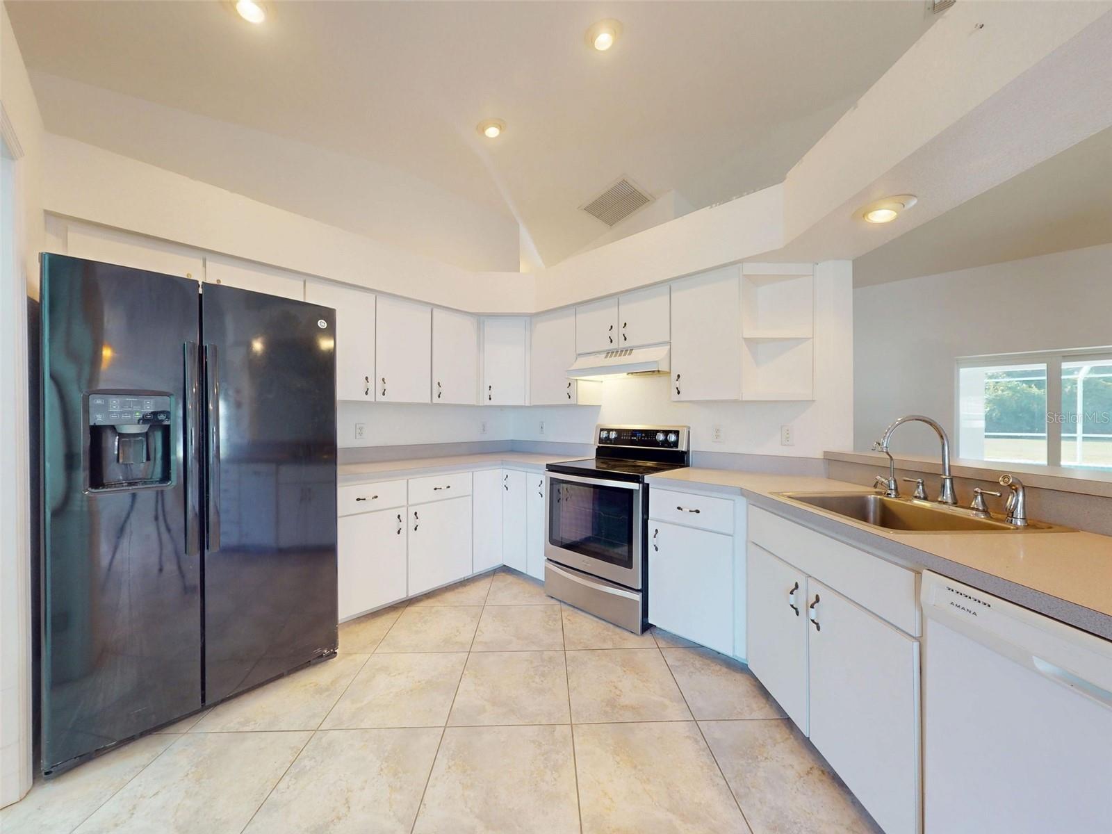 HIDDEN LAKE UNIT 1 - Residential