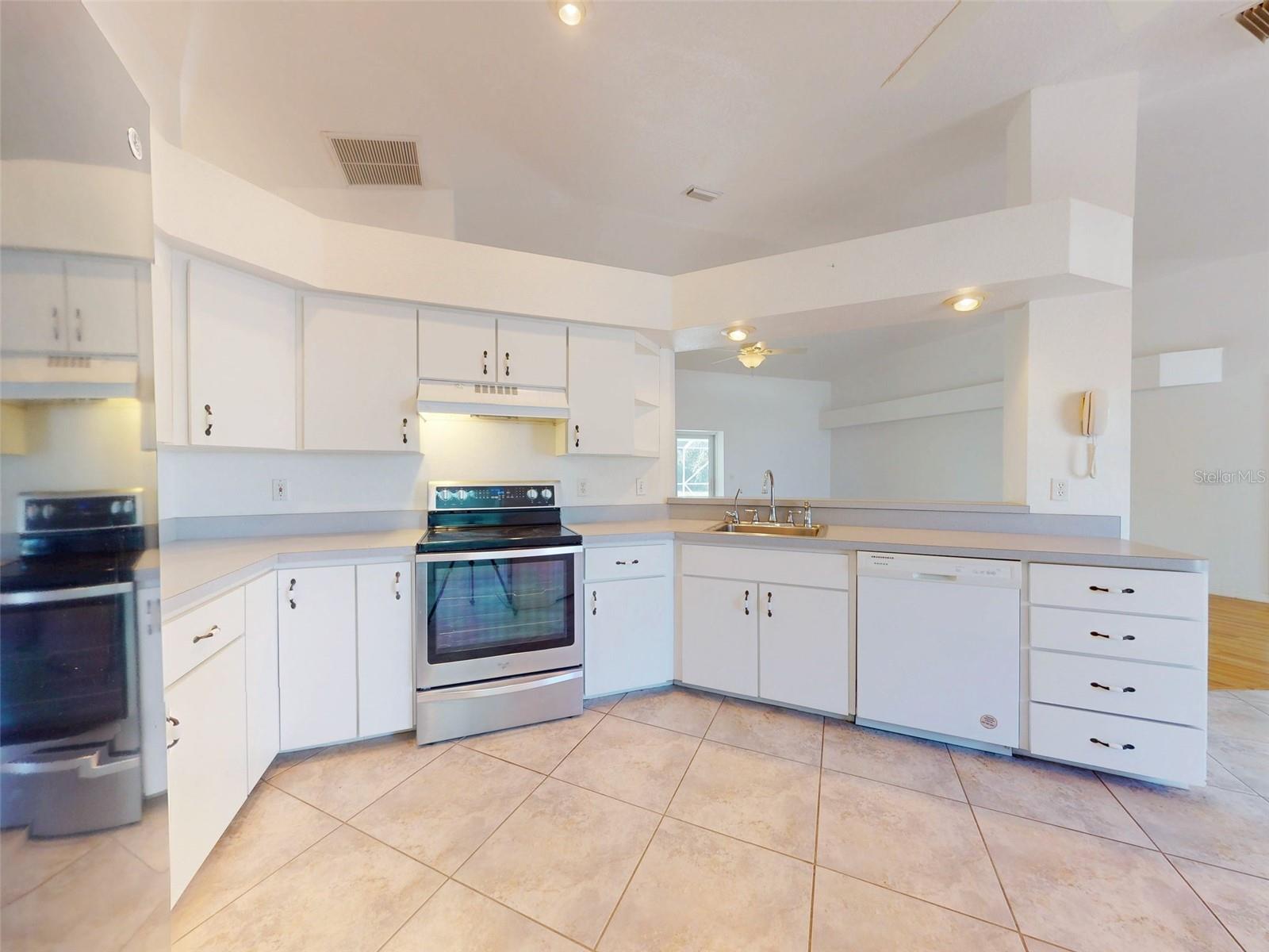 HIDDEN LAKE UNIT 1 - Residential