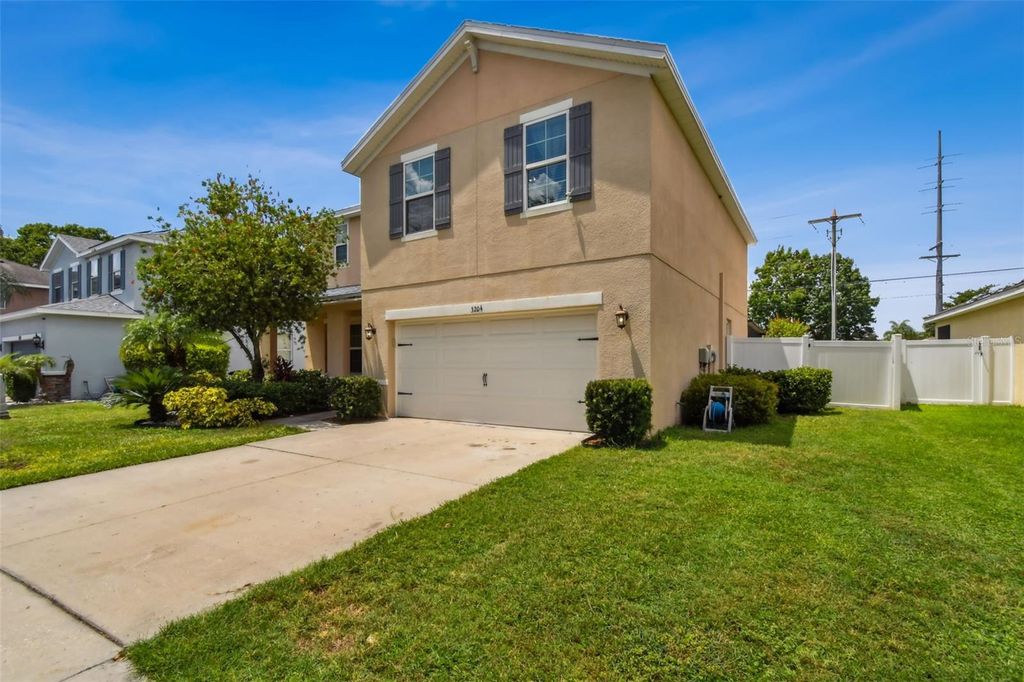 Photo of 3204 Azalea Blossom Drive, Plant City, FL 33567 (MLS # TB8409814)