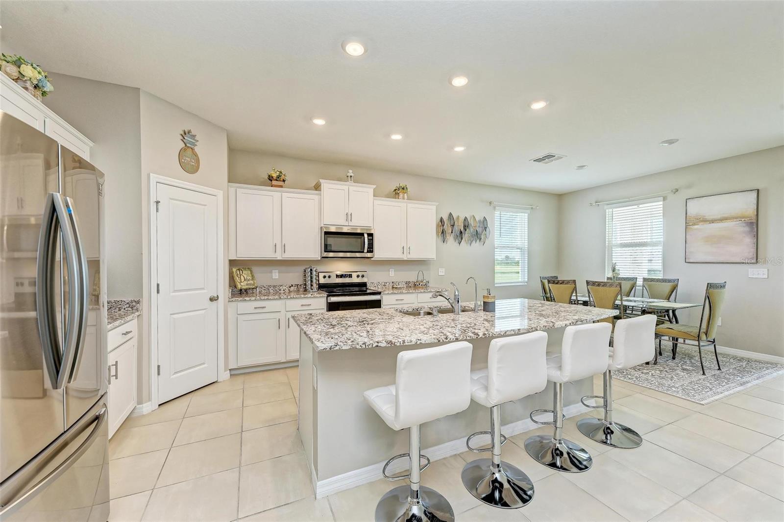 EVERGREEN PH I - Residential Lease