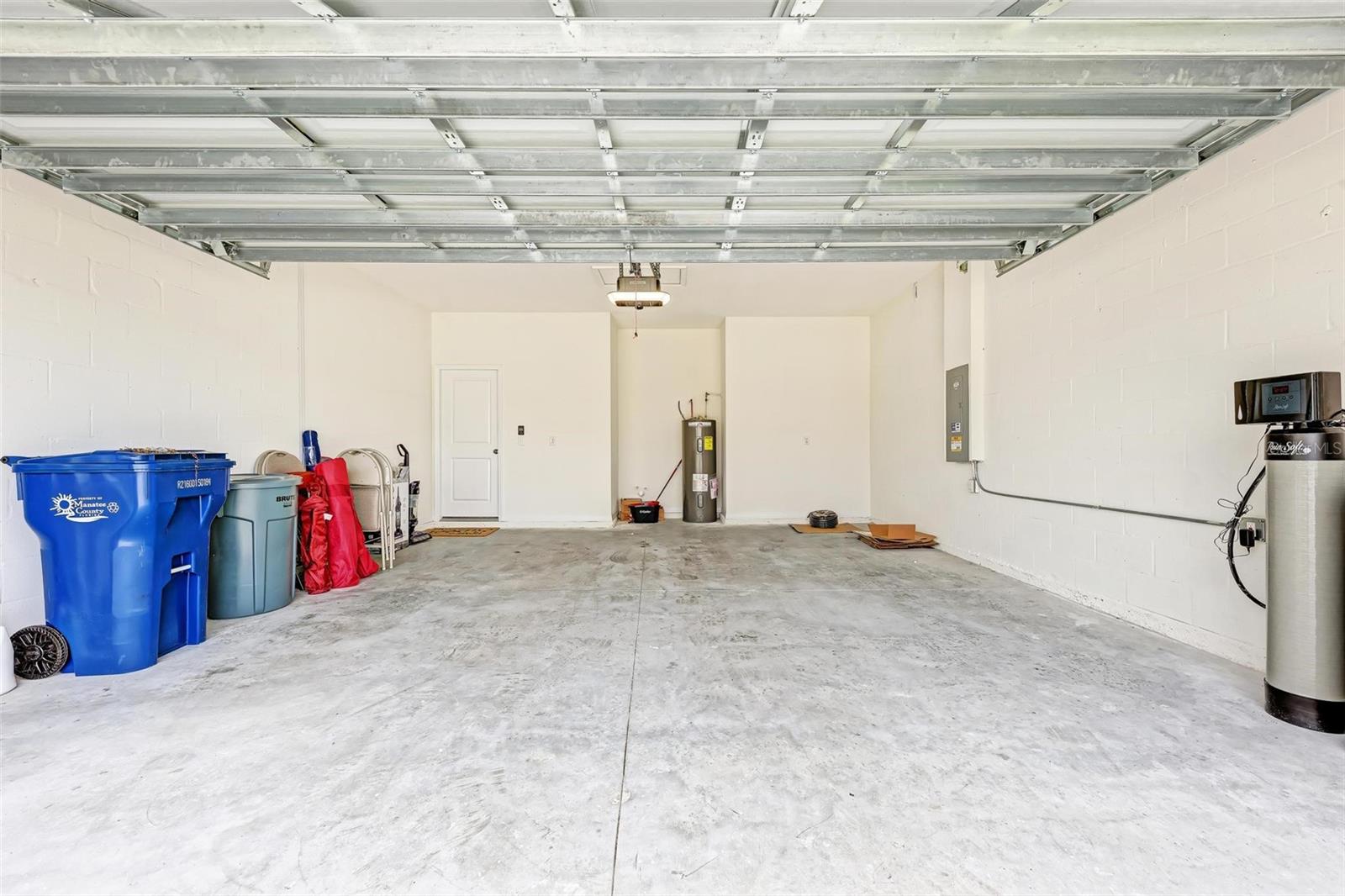 EVERGREEN PH I - Residential Lease