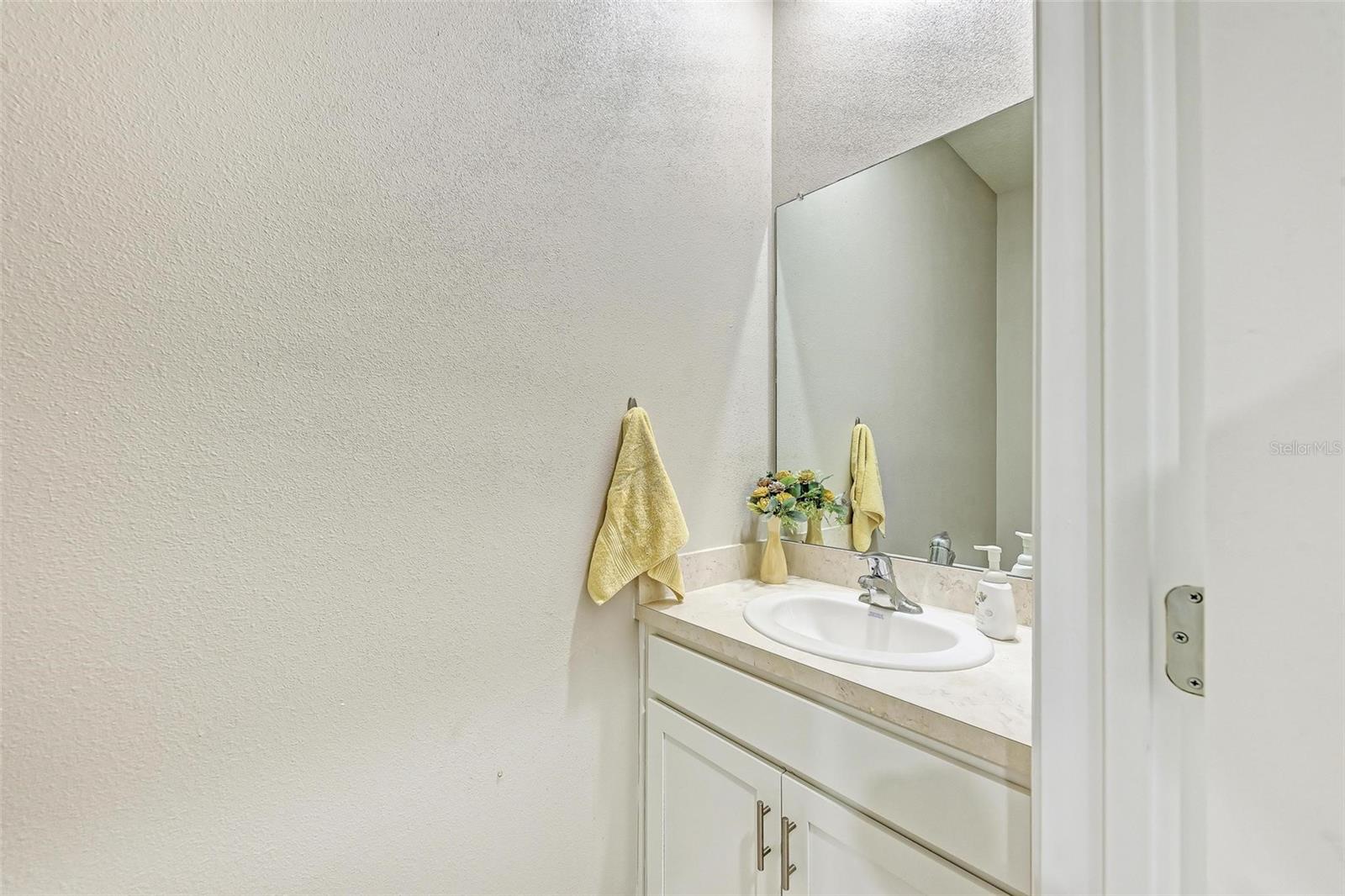 EVERGREEN PH I - Residential Lease