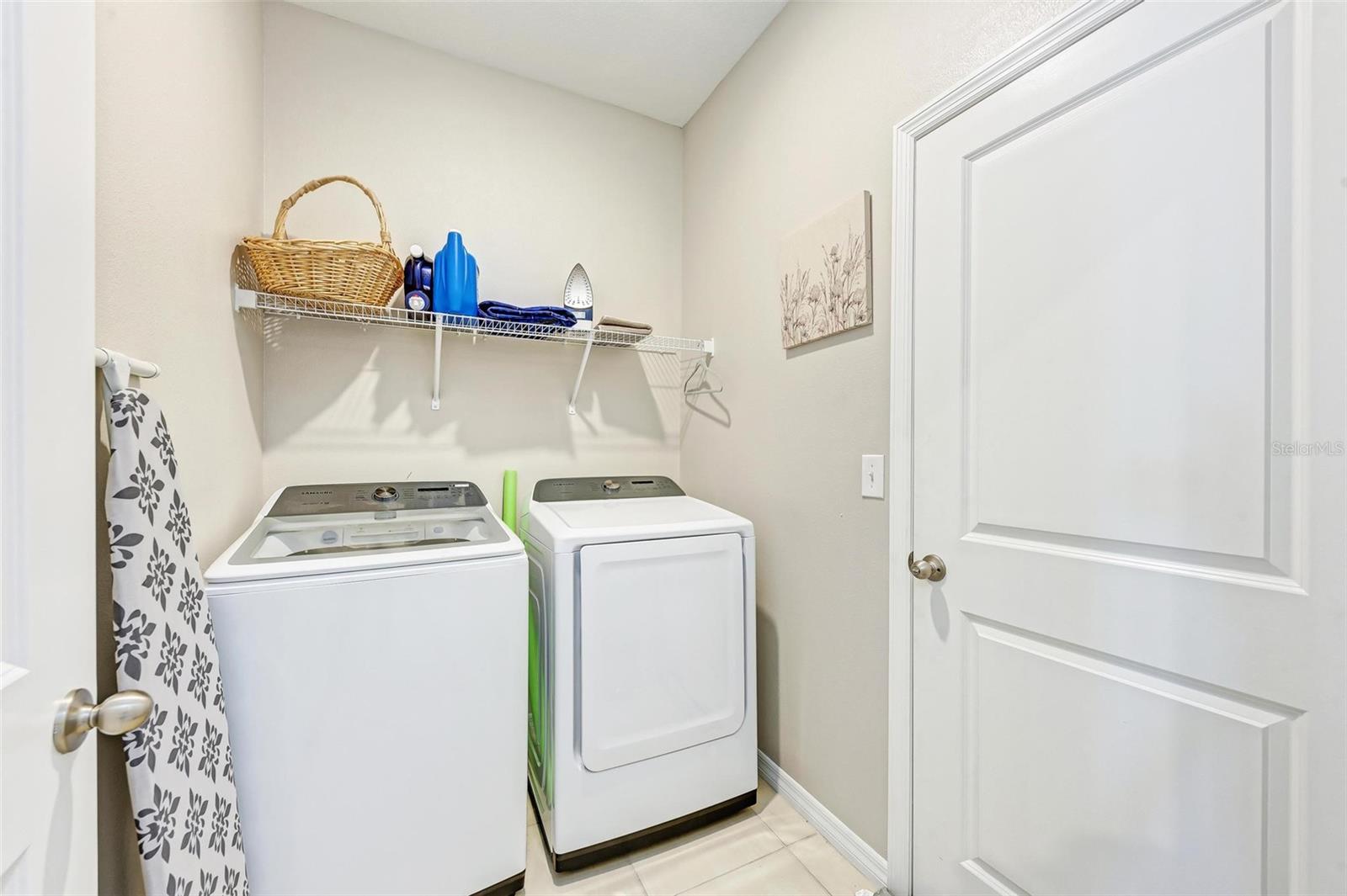 EVERGREEN PH I - Residential Lease