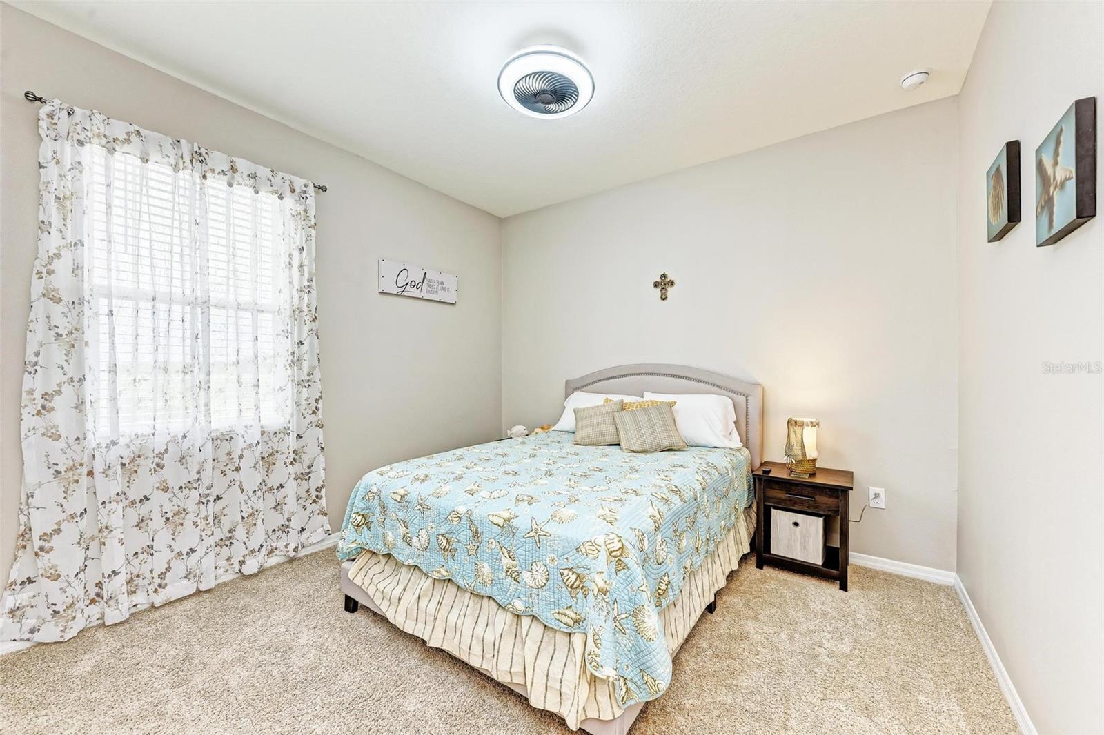 EVERGREEN PH I - Residential Lease