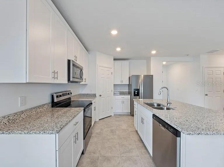 DEER RUN AT CROSSWINDS - Residential