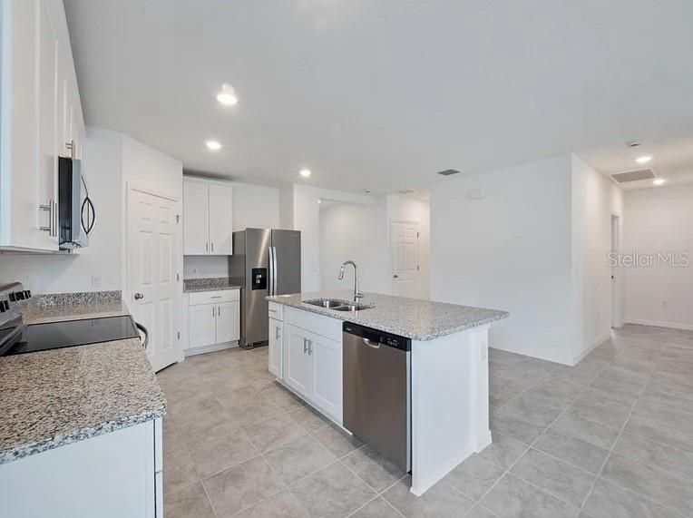 DEER RUN AT CROSSWINDS - Residential