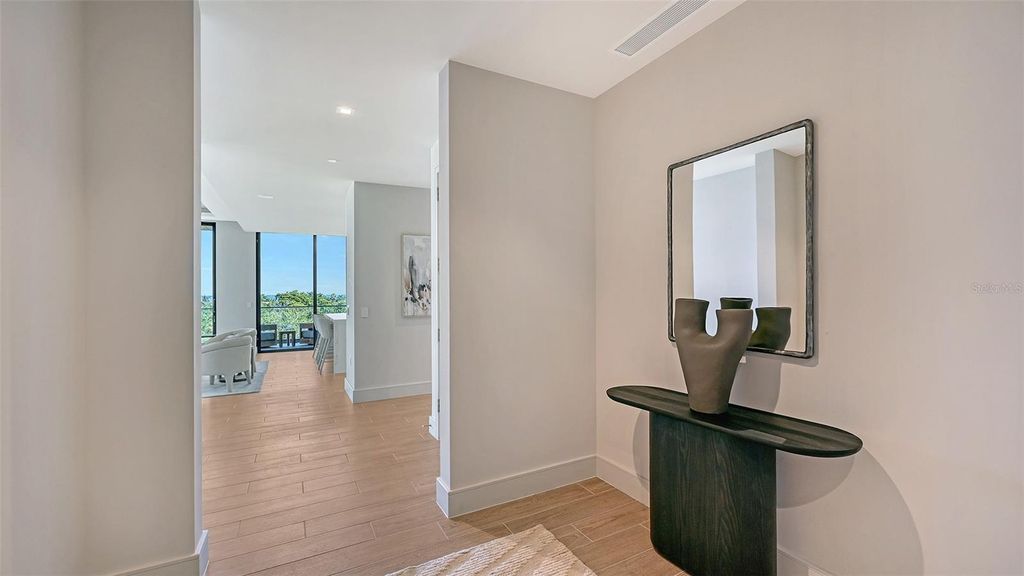 Photo of 1591 Gulf Of Mexico Drive #413, Longboat Key, FL 34228 (MLS # A4627935)